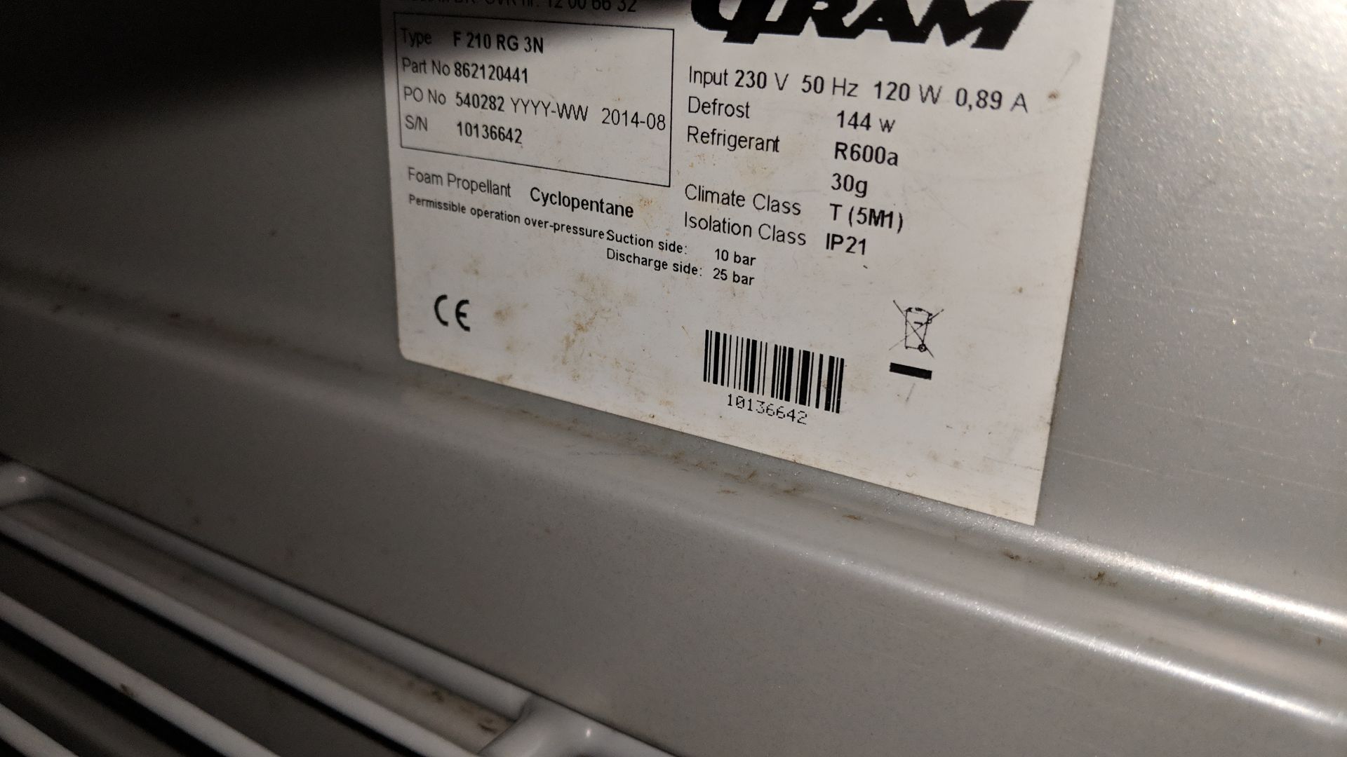 Gram stainless steel under counter fridge IMPORTANT: Please remember goods successfully bid upon - Image 4 of 5