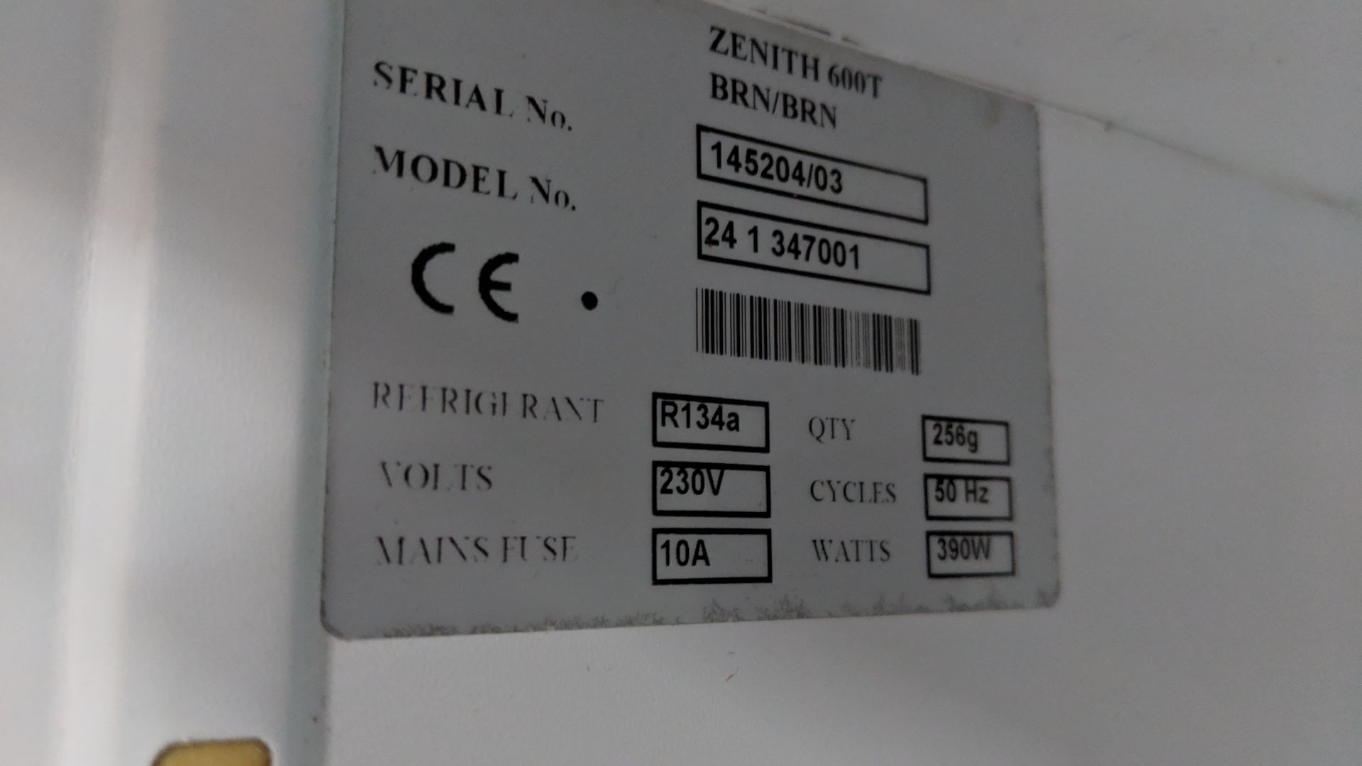 Cornelius brown tall single clear door fridge, model 241347001 IMPORTANT: Please remember goods - Image 3 of 3