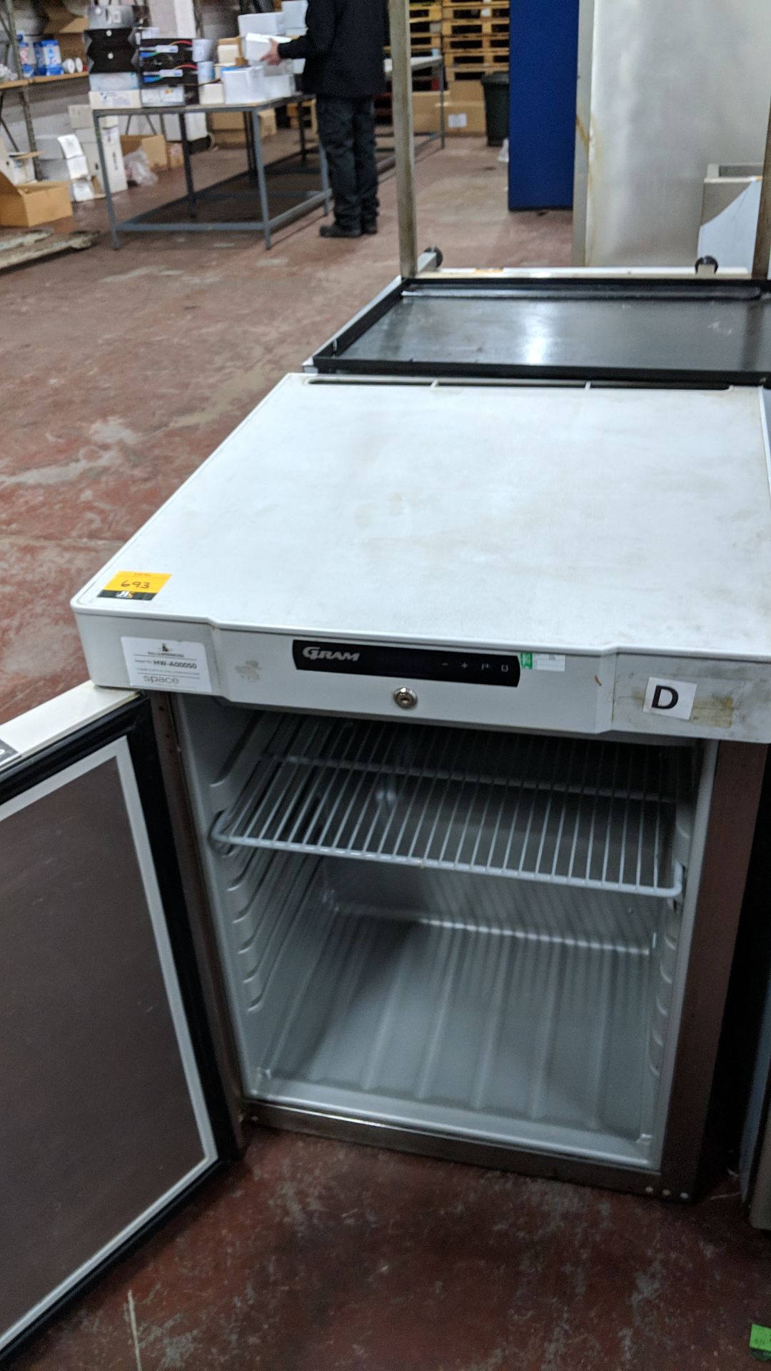 Gram stainless steel under counter fridge IMPORTANT: Please remember goods successfully bid upon - Image 2 of 5