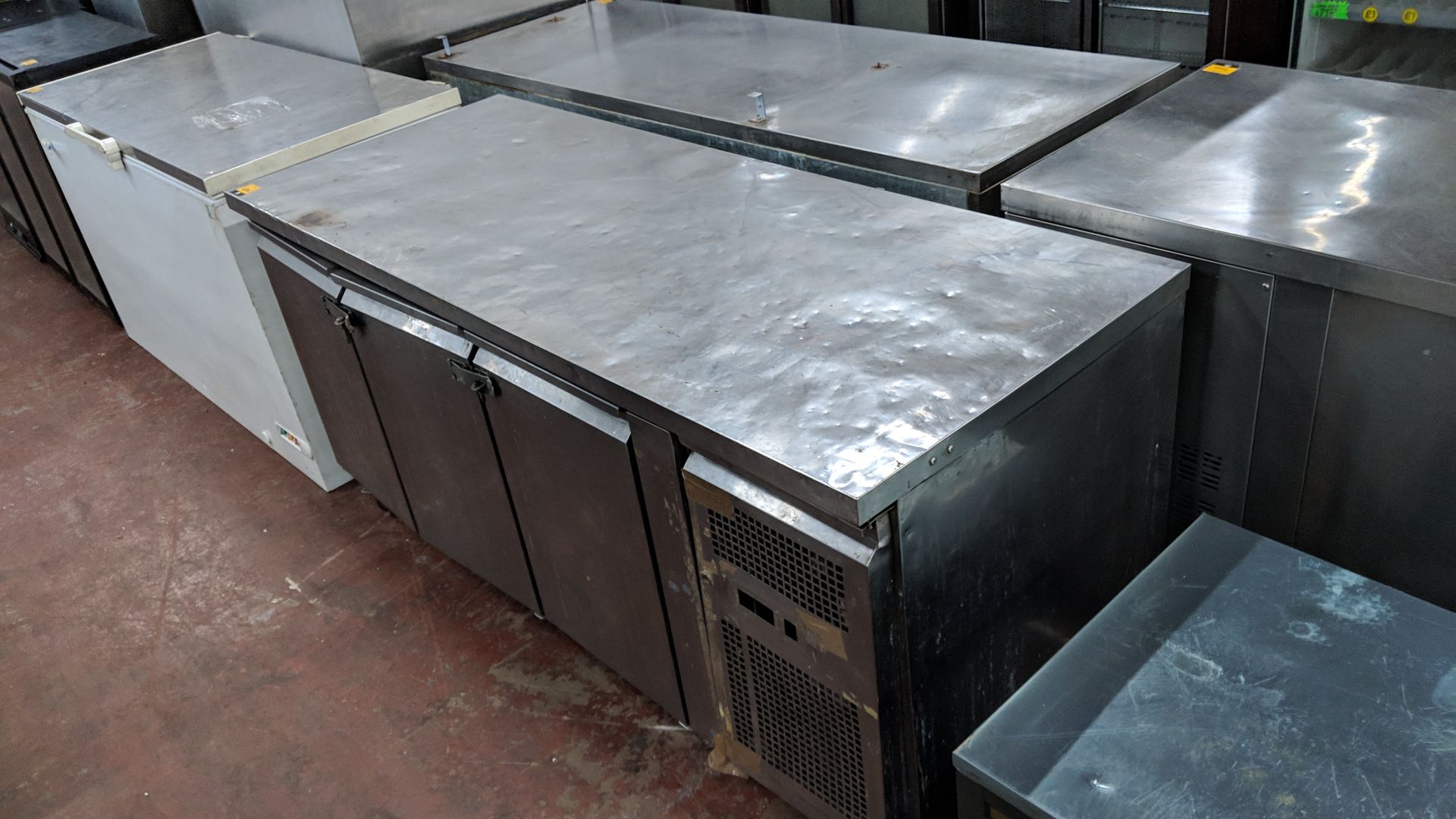 Stainless steel refrigerated prep cabinet IMPORTANT: Please remember goods successfully bid upon