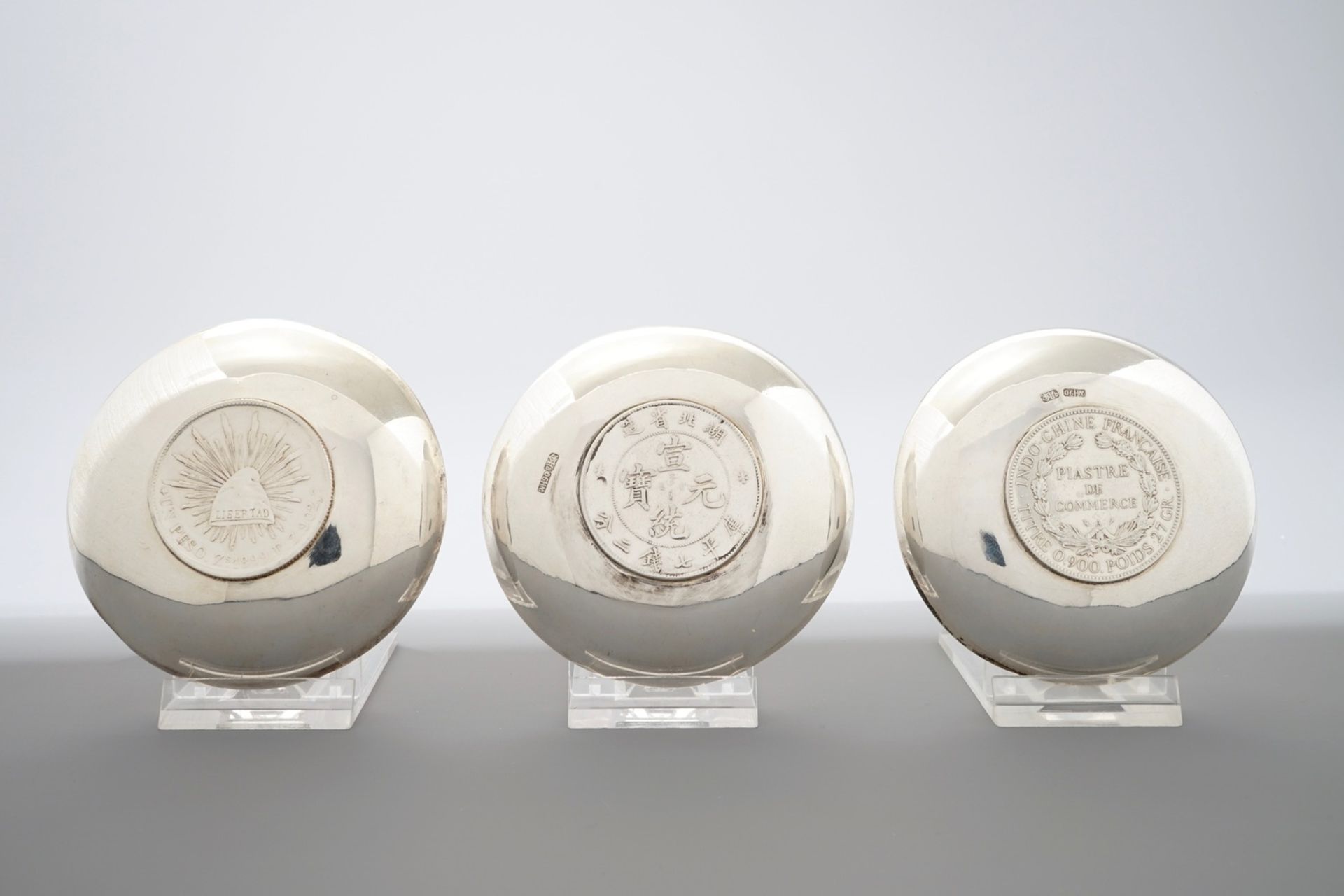 Nine Chinese silver coin bowls, mark of Wang Hing, 19/20th C. - Image 7 of 8