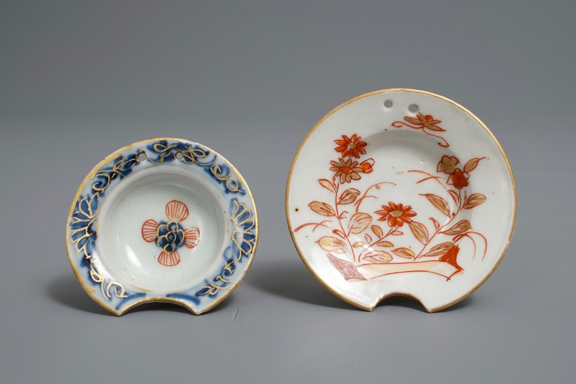 Two Japanese Imari miniature shaving bowls, Edo, 18th C.