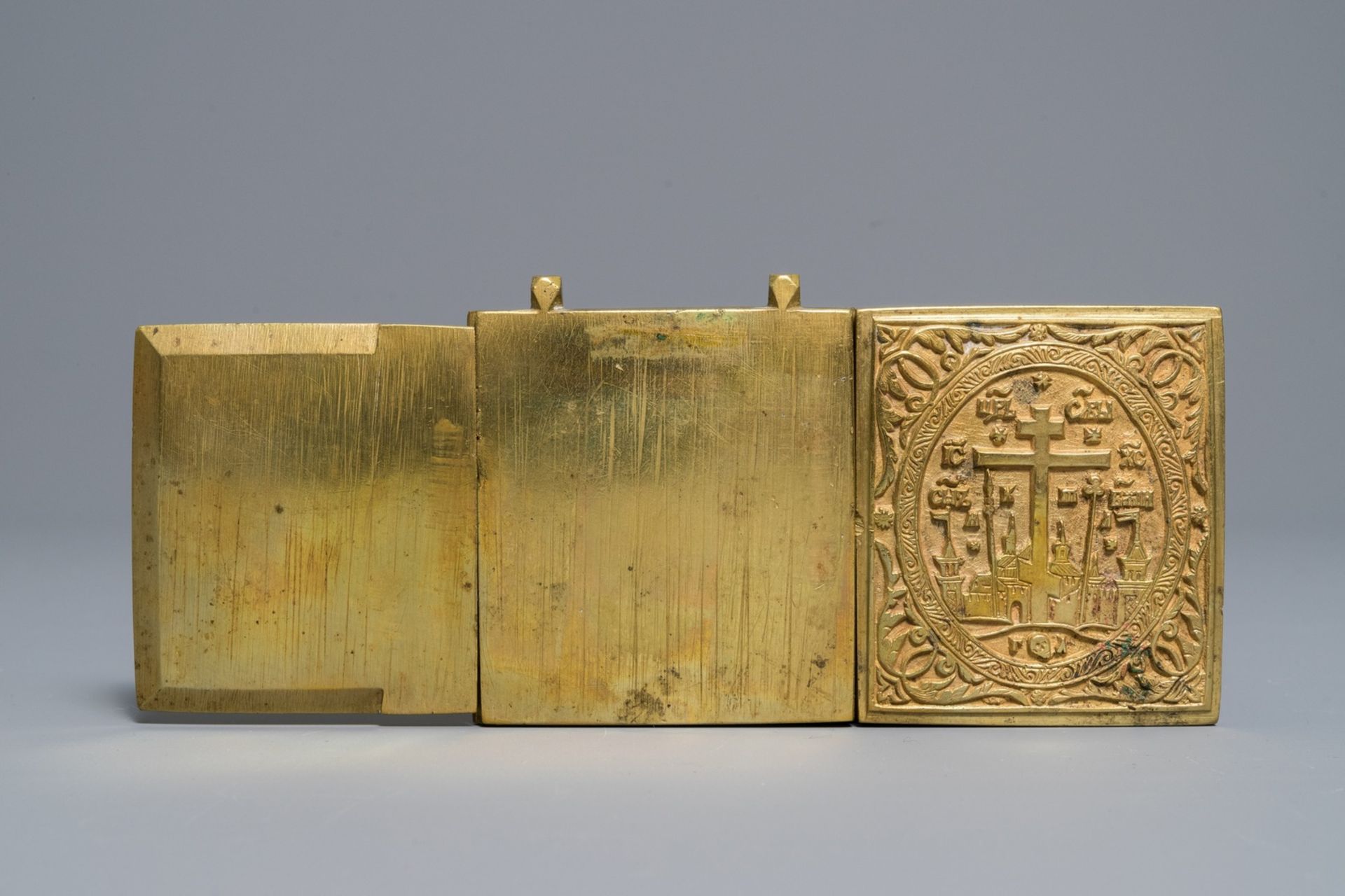 Two Greek and Russian brass icons, 19/20th C. - Image 7 of 8