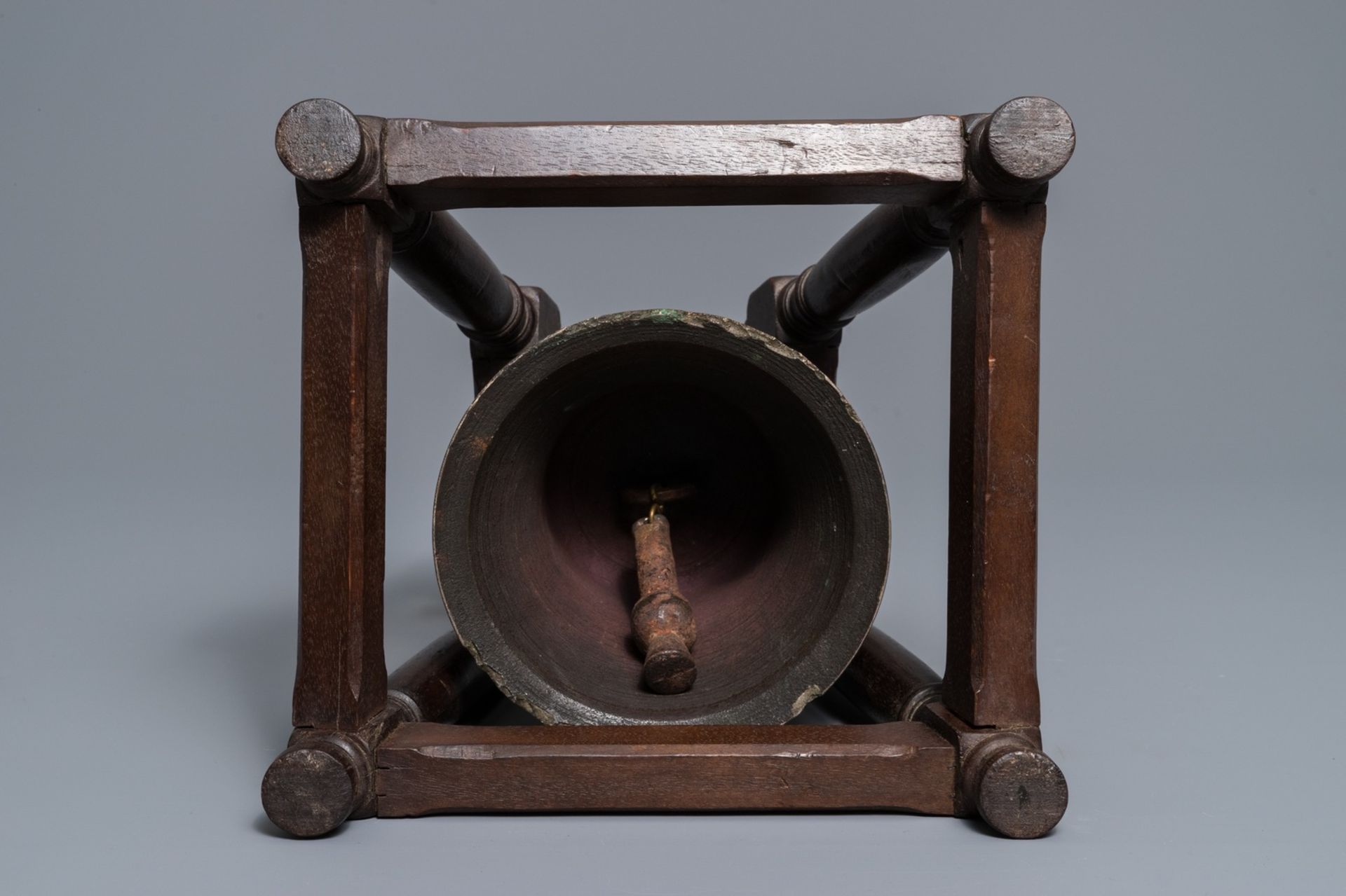 A Flemish bronze bell inscribed: 'Cast in Bruges by F. Brondel', 19th C. - Image 6 of 7