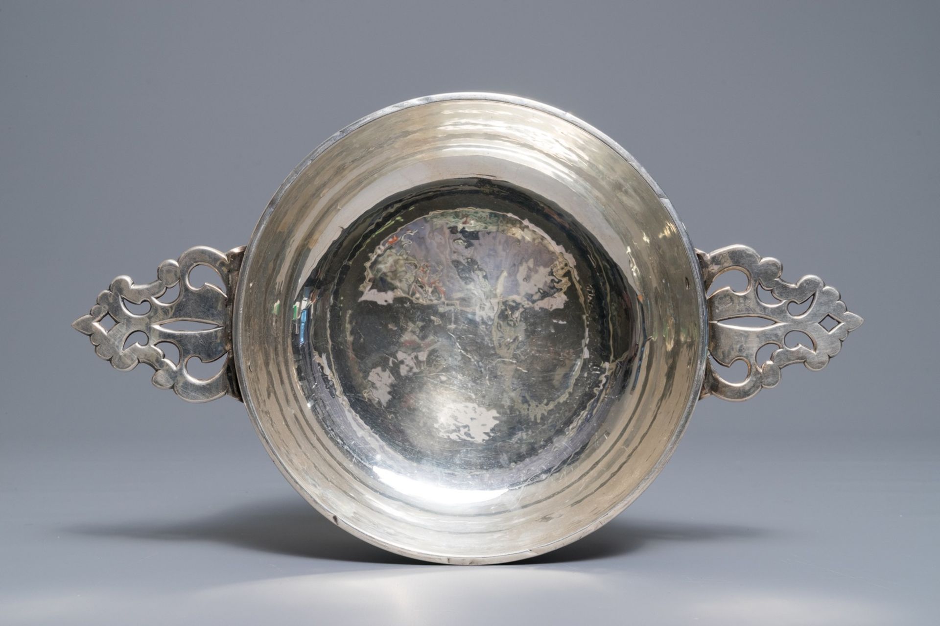 A silver porringer and cover, Petrus de Thieu, Bruges, 1774 - Image 16 of 20