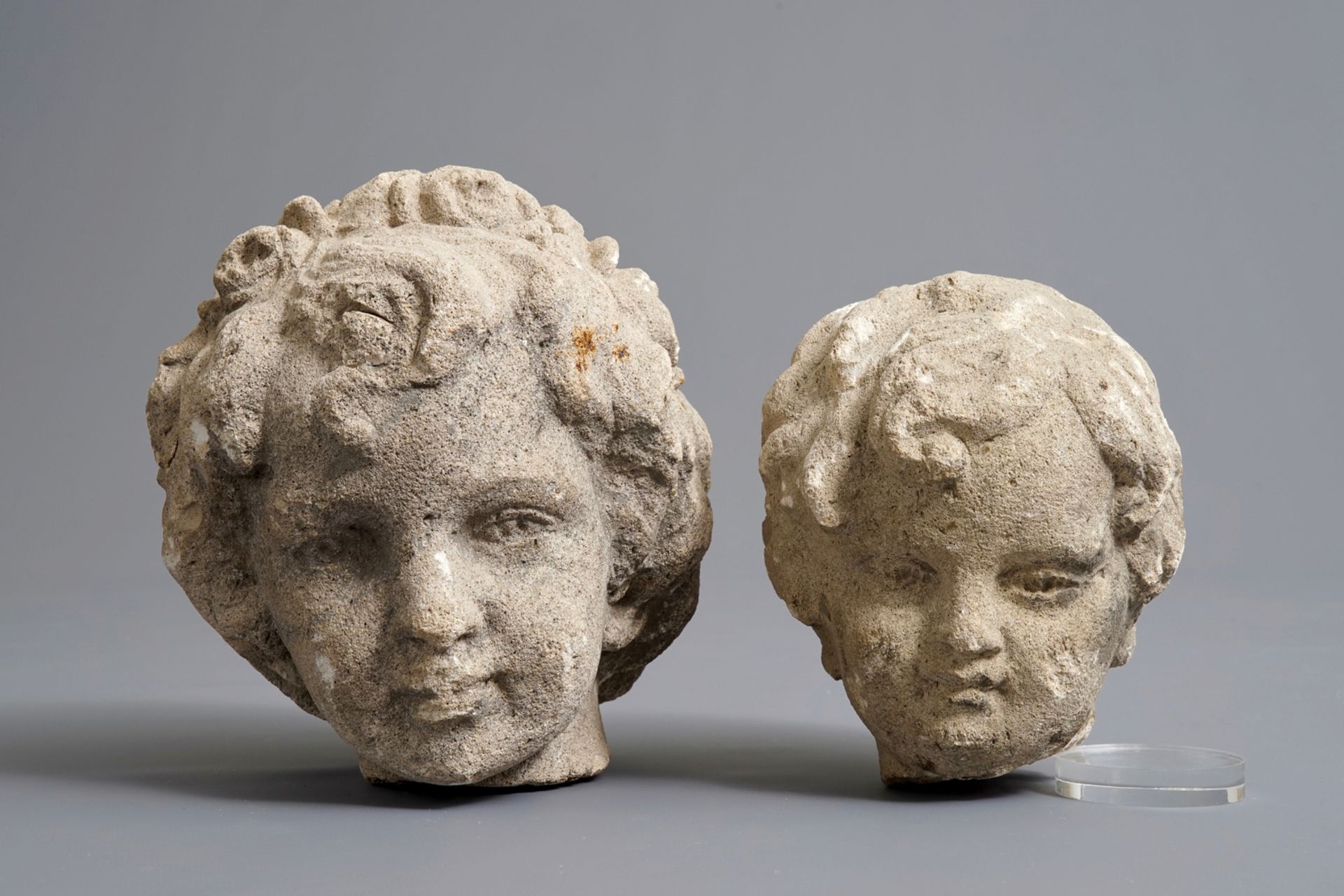 Two carved stone cherub's heads, poss. France, 17th C. - Image 2 of 7