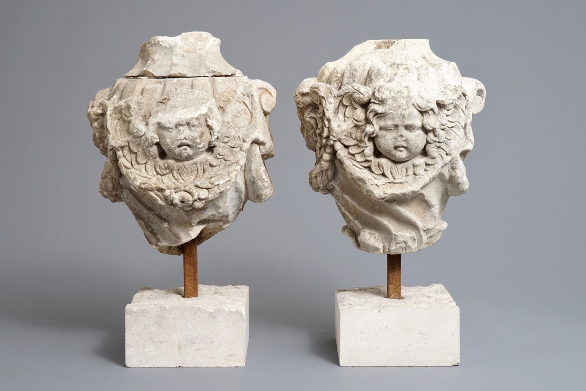 A pair of architectural stone ornaments with cherub's heads and garlands, 18th C. - Image 4 of 5