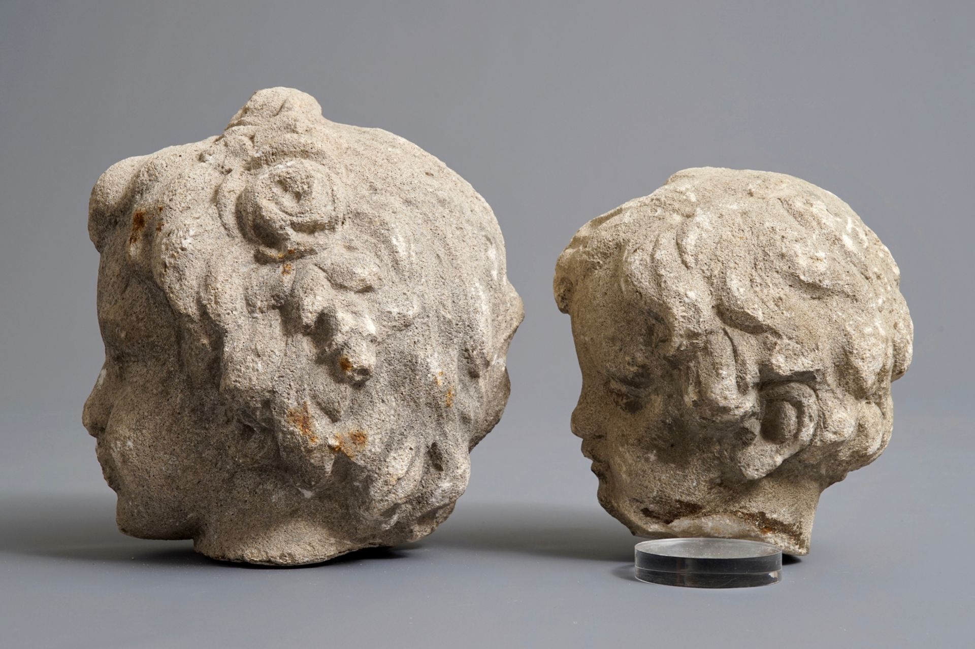 Two carved stone cherub's heads, poss. France, 17th C. - Image 5 of 7