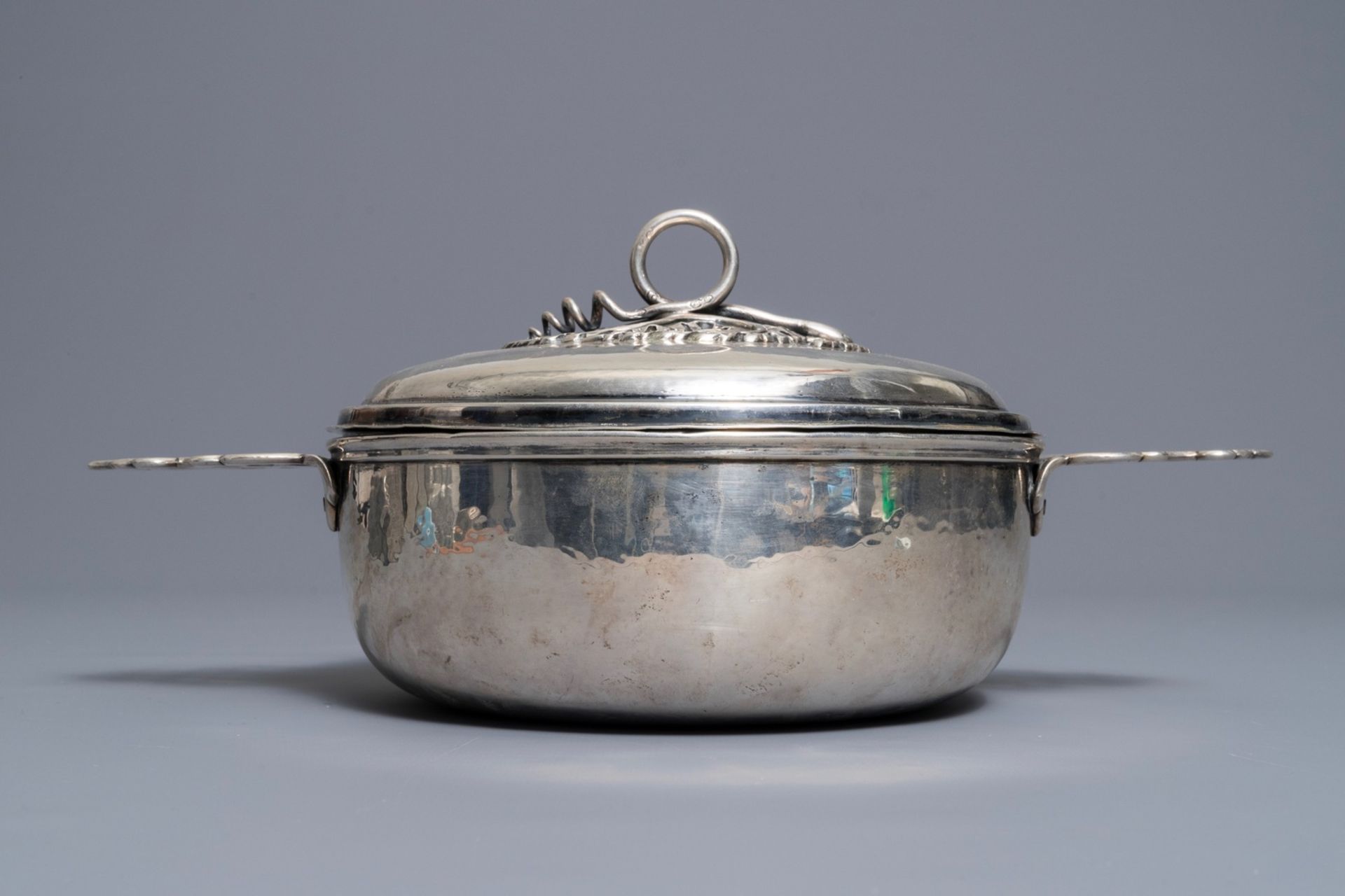 A silver porringer and cover, Petrus de Thieu, Bruges, 1774 - Image 12 of 20