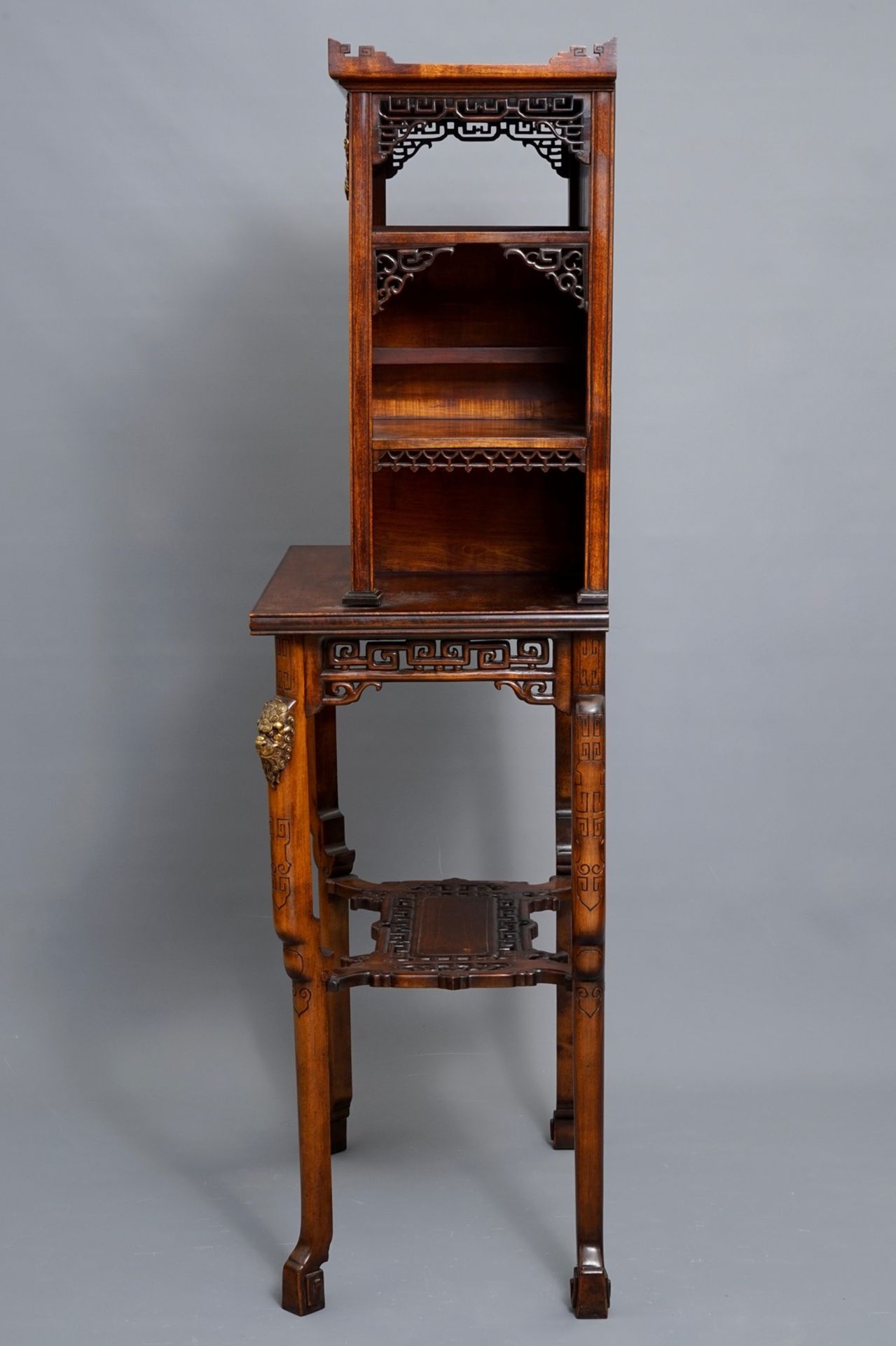 After Gabriel Viardot, a Japonism cabinet, prob. France, 19/20e - Image 5 of 9