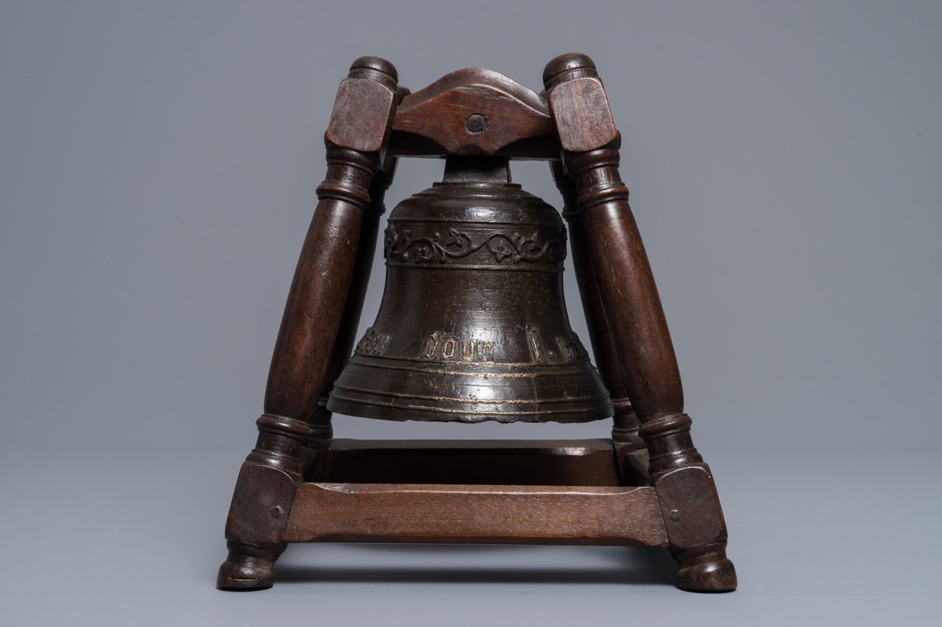 A Flemish bronze bell inscribed: 'Cast in Bruges by F. Brondel', 19th C. - Image 4 of 7