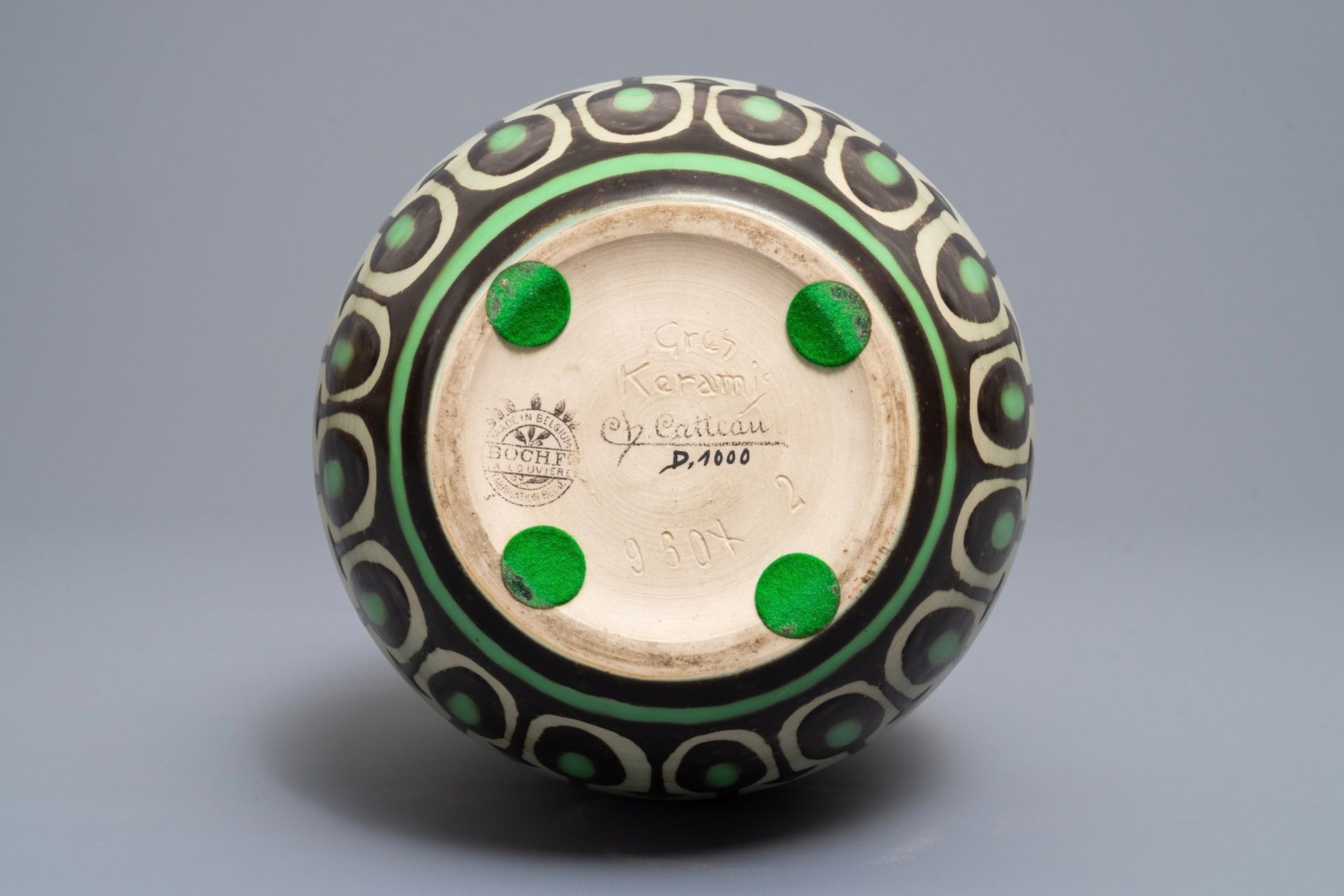 A matte glazed art deco vase, Charles Catteau for Boch KŽramis, 1st half 20th C. - Image 5 of 6