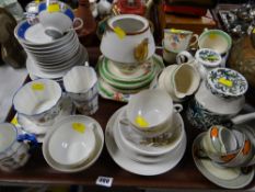 Tray of various patterned teaware including Collingwood, Japanese eggshell etc