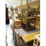 A vintage Old Charm-style oak extending dining table together with six (2+4) matching drop in