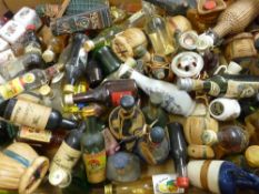 Quantity of collector's miniature bottles