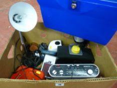 Box comprising Roberts radio, Sovereign portable radio, table lamps etc E/T