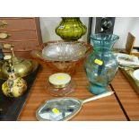 Mixed glassware including dressing table items