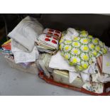 Large parcel of mainly kitchen & bedroom linen, some new