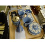 Tray of Wedgwood mainly blue & white Jasperware