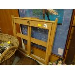 Small wooden table easel