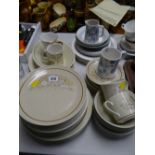 Parcel of various dinnerware including Royal Doulton Lambethware 'Florinda' patterned teaware mugs
