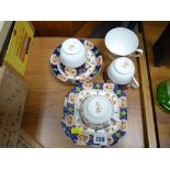 Quantity of blue and floral decorated teaware