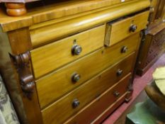 Mahogany chest of drawers