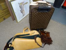 Parcel of gent's luggage - leather and canvas holdall marked 'Dooney & Bourke' (unused), a gent's