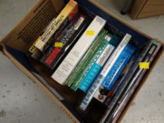 Small parcel of mainly reference books mainly relating to antique collecting including Miller's
