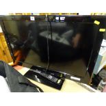 Logik 32 ins LCD TV with built-in DVD player E/T