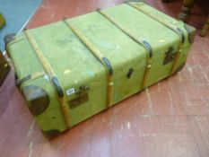 Vintage mustard coloured banded travel case/trunk