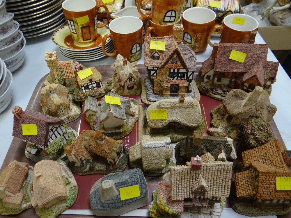 Collection of Liliput Lane model cottages etc