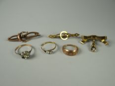 Parcel of mainly 9ct gold brooches & rings etc (some broken)