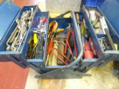 Metal cantilever toolbox with vast tool contents
