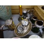 Miscellaneous parcel of mainly metalware including school bell etc