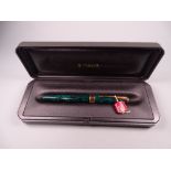 Modern green Laque Parker Sonnet fountain pen with gold plated trim and 18ct gold nib, in original