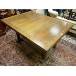 A LARGE POLISHED DRAW LEAF DINING TABLE