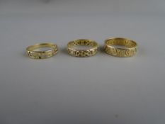 Three nine carat gold wedding rings, 7.5 grms