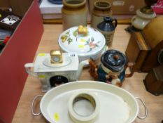Parcel of porcelain including novelty teapots, Worcester Evesham ware, Ye Olde Liqueur Cornish