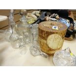 Parcel of assorted glassware including stirrup cups etc