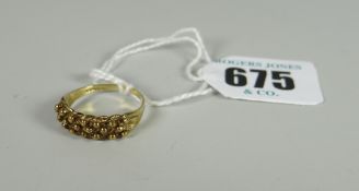 9ct gold ladies ball & twist ring, 2.7grms approx.