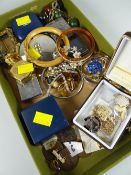 Parcel of costume jewellery including brooches, bangles, loose coinage etc