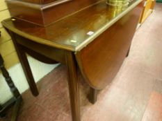 Period style mahogany gate leg dining table