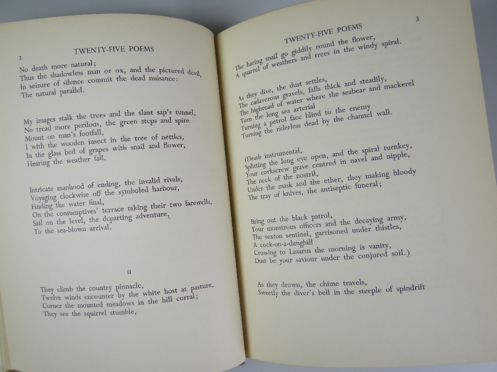 DYLAN THOMAS twenty-five poems - first published in 1936 at the Temple Press for J M Dent & Sons - Image 2 of 5