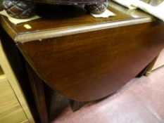 Polished drop leaf gate leg dining table