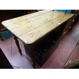 Vintage pine wood slat table