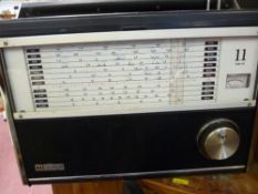 Koyo Solid State multi-band vintage radio