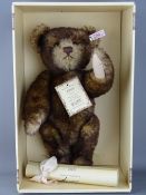 A STEIFF BRITISH COLLECTOR'S BEAR, 1995, brown tipped 35, limited edition no. 00225/3000, boxed with