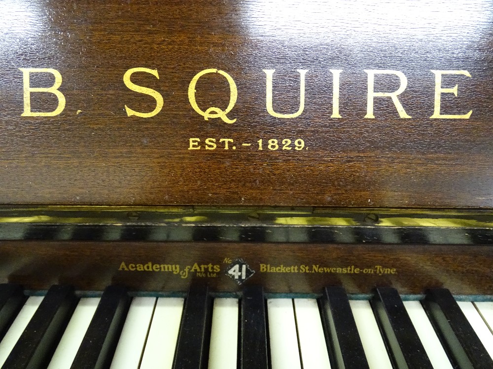 A MAHOGANY VINTAGE UPRIGHT PIANO, 115 cms high, 140 cms wide, 54 cms deep - Image 5 of 6