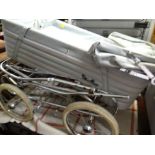 A mid-century Silver Cross collapsing pram